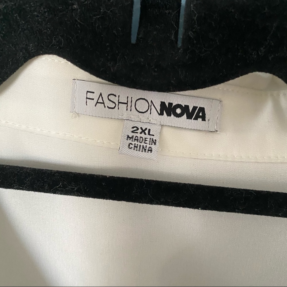 Fashion Nova Blouse - Picture 5 of 5